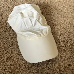 Abercrombie & Fitch hat